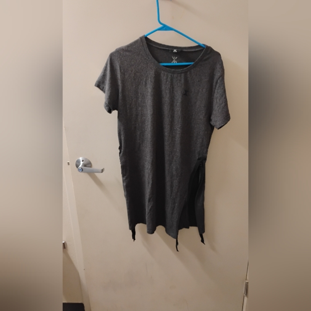 One Piece Unisex Zipper Slit Tee Shirt Tunic Top Fits Sz S